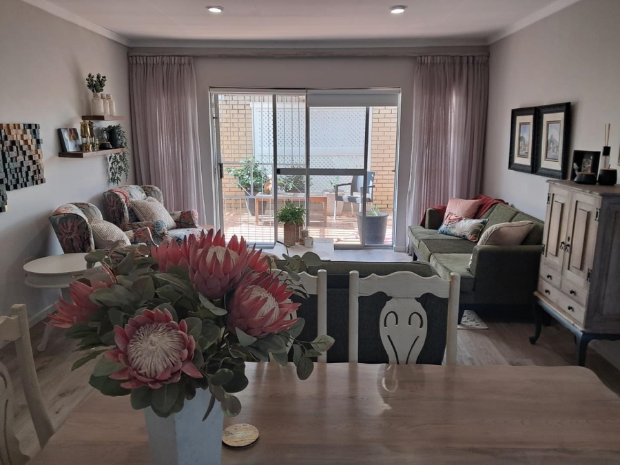 2 Bedroom Property for Sale in Kiepersol Free State